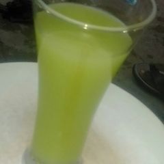 A picture of Cucumber and ginger drink.