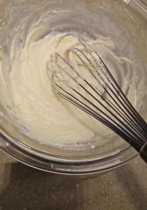 A picture of Swiss Buttercream.