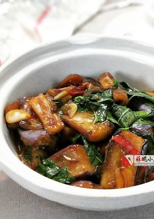 茄子肥腸煲 的食譜成品照片