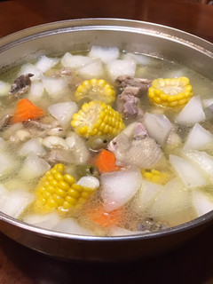 橄欖蘿蔔雞湯 的食譜成品照片