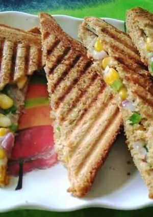 A picture of Veg. Mayonnaise sandwiches.