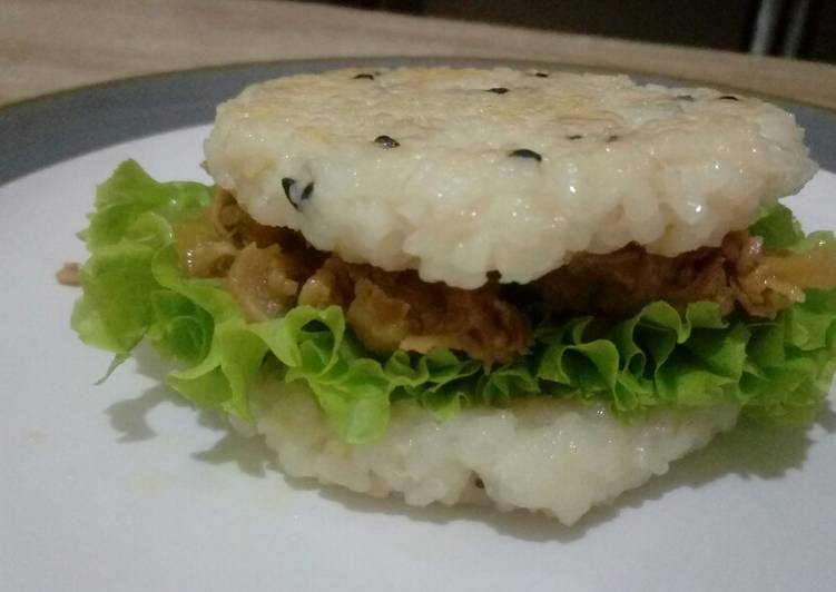 Chicken Yakiniku Rice Burger