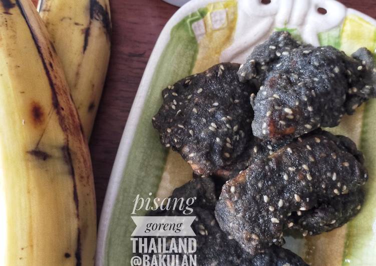 Bagaimana Menyiapkan Pisang goreng hitam thailand yang Bisa Manjain Lidah