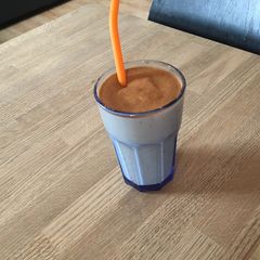 A picture of Banana and pumpkin smoothie.