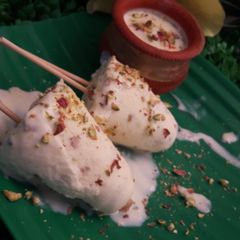 A picture of Pineapple Flavour Nutty malai Kulfi.