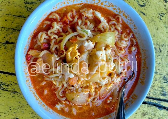 Indomie Goreng Geprek Pakai Kuah