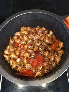 Una foto de Caracoles 🐌 a la madrileña 🤪