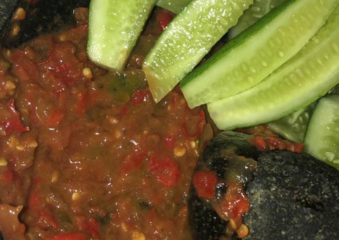 Resep Sambel terasi oleh Ella Febrian - Cookpad