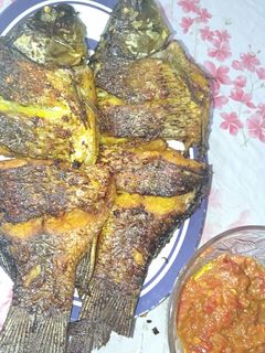 Foto resep Ikan Mas Goreng & Sambel tomat