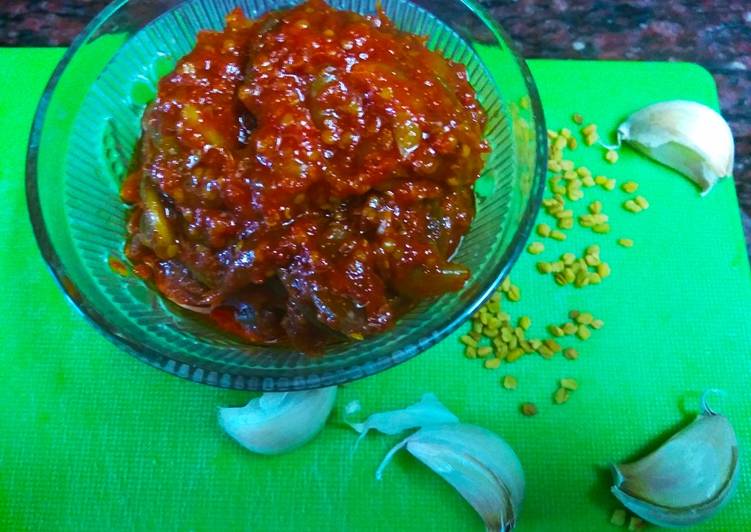 Step-by-Step Guide to Make Perfect Garlic Pickle