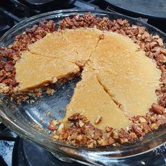 A picture of Butterscotch Pie.