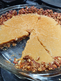 A picture of Butterscotch Pie.