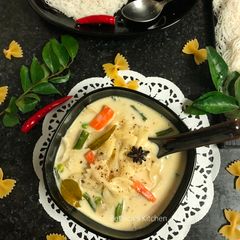 A picture of Pasta & Vegetable Stew.