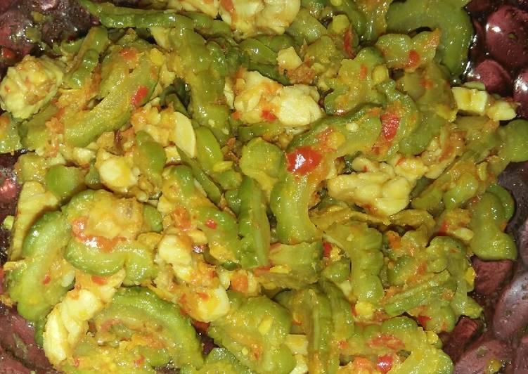 Tumis pare + tempe pedaassss