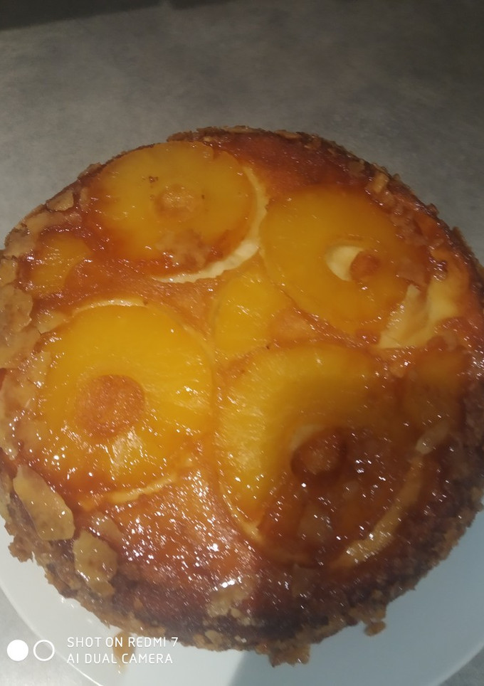 Una foto de Tarta de manzana y piña