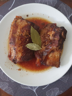Una foto de Costillas a la miel en olla de cocción lenta