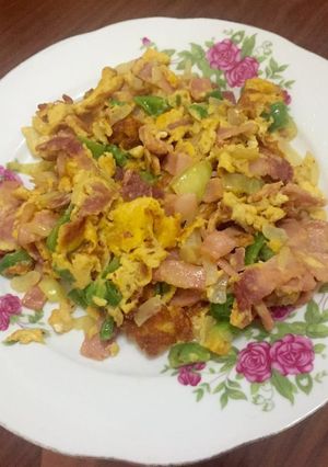 Una foto de Revoltillo de huevos y jamón 