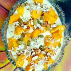 A picture of Fruit Custard.