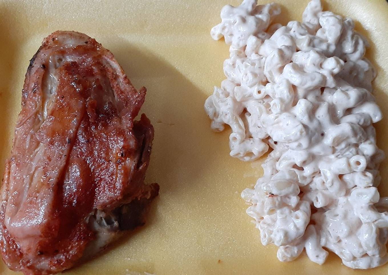 Pollo y sopa fría 🤠