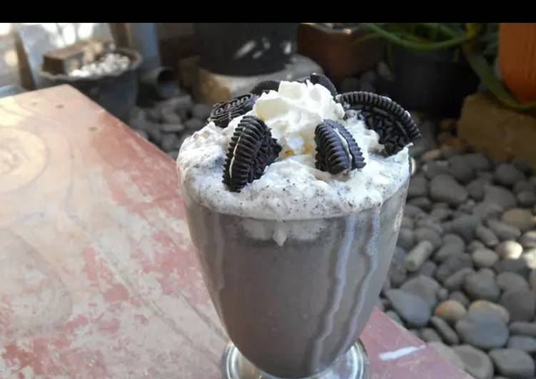 Easiest Way to Cook Appetizing Milkshakes Oreo