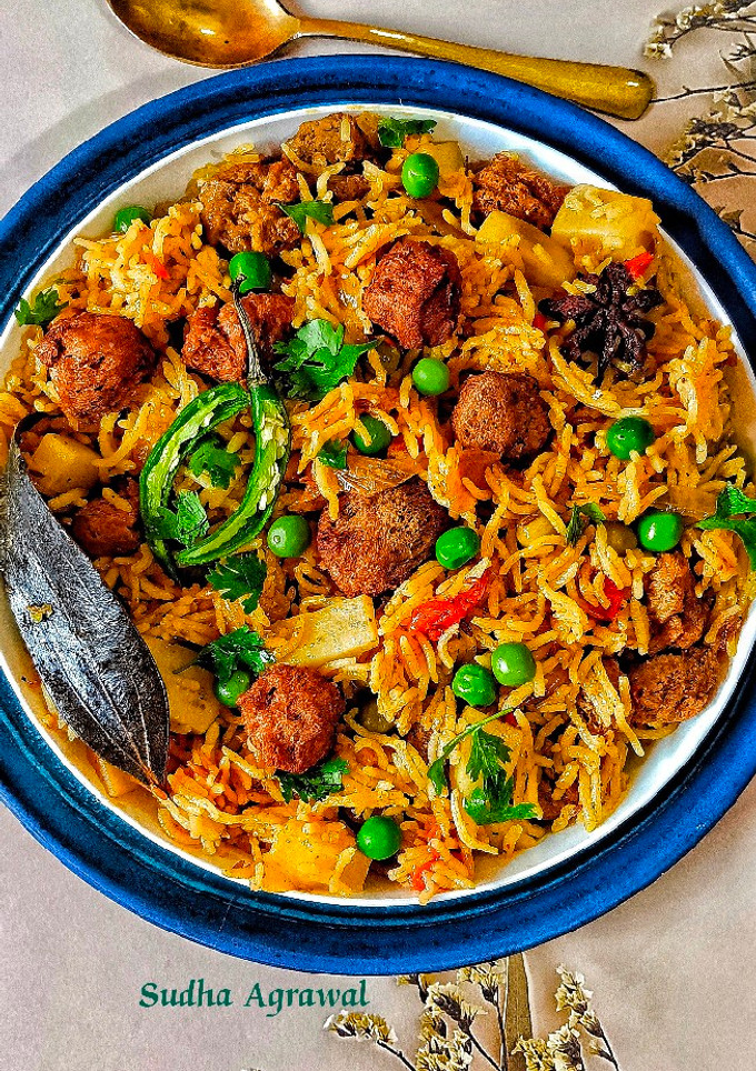 सोया मटर पुलाव(soya matar pulao recipe in hindi) रेसिपी मुख्य फोटो