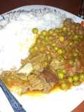 Rice and greenpeas and meat