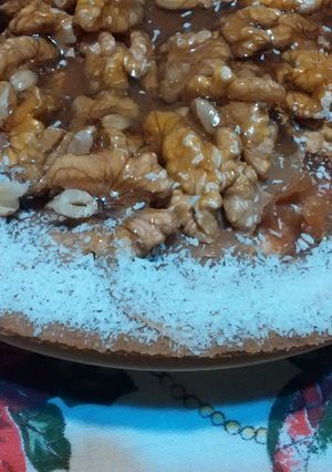 Una foto de Tarta de nueces al dulce de leche