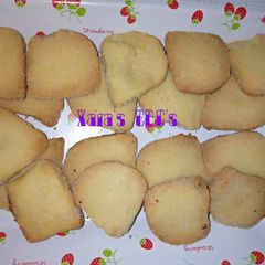 A picture of 4 Ingredients Cookies.