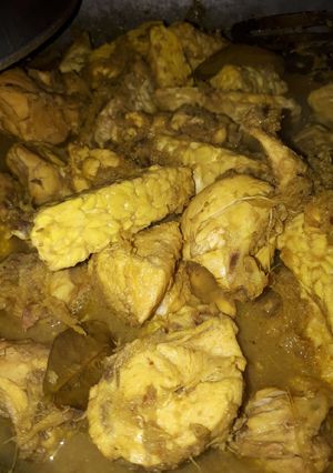 Foto resep Ungkepan ayam dan tempe