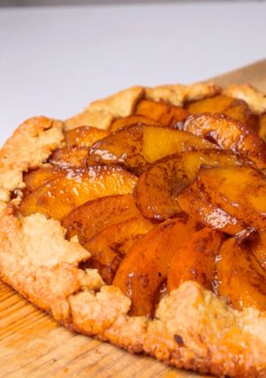 Una foto de Galette de melocotón