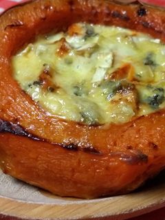 Mézes- kék sajtos tőkehal recept fotója