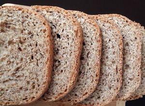 Una foto de Pan de quinoa y trigo en panificadora
