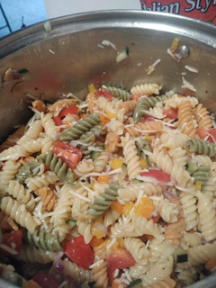 A picture of Italian Pasta Salad.