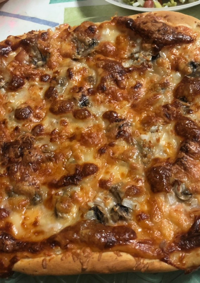 Una foto de Pizza (masa casera)