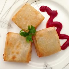 A picture of Mini Box Patties.