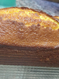 Una foto de Budín de naranja 🍊🍊