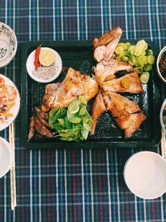 Hình của món Gà nướng ngũ vị.