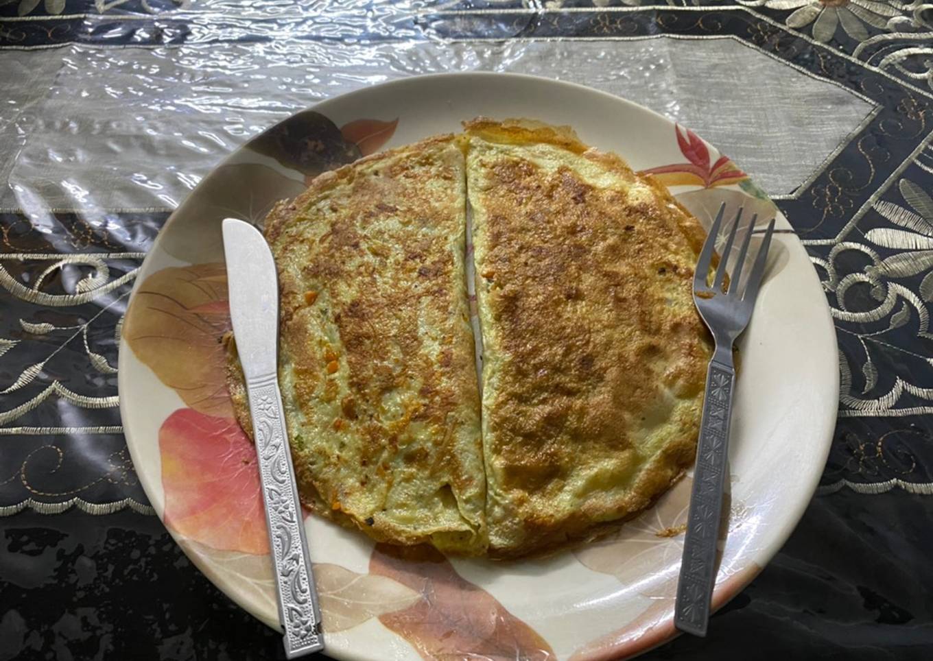 Keto omelette with vegetables and cheese