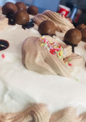 A picture of Vanilla best cake.