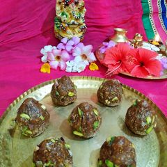 A picture of Sugar Free Anjir khajur Modak.