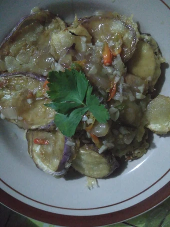 Langkah Mudah untuk Membuat Resep Terong crispy saus tiram yang Enak Banget Anti Ribet, Menggugah Selera