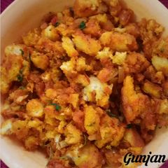 A picture of Bread poha.