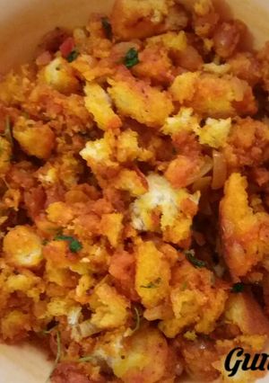 A picture of Bread poha.