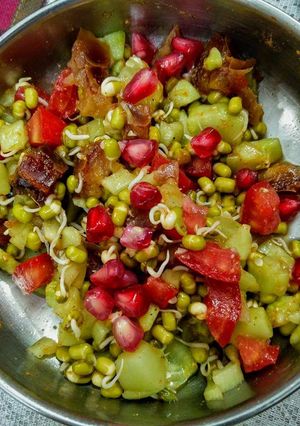 A picture of Green Gram Sprouts chaat.