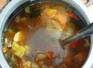 Foto resep SOP SAPI DAGING SEGAR (FRESH BEEF SOUP)