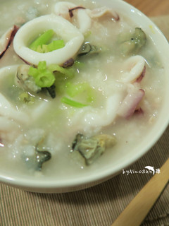 豬肉海鮮粥 的食譜成品照片