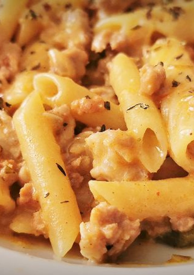Una foto de Macarrones al ragù picante "alla bolognese"