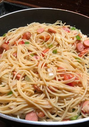 Una foto de Pasta con salchichas