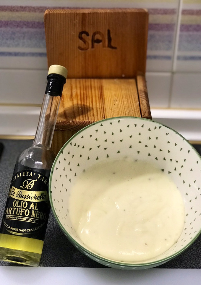 Una foto de Puré cremoso de patatas a la trufa