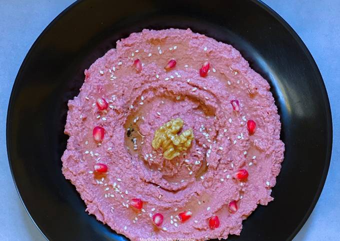 Beetroot Walnut Hummus